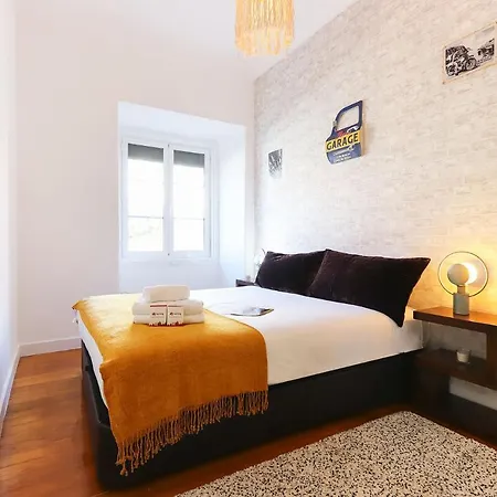 Rato Design With Terrace By Homing Apartment Lisbon