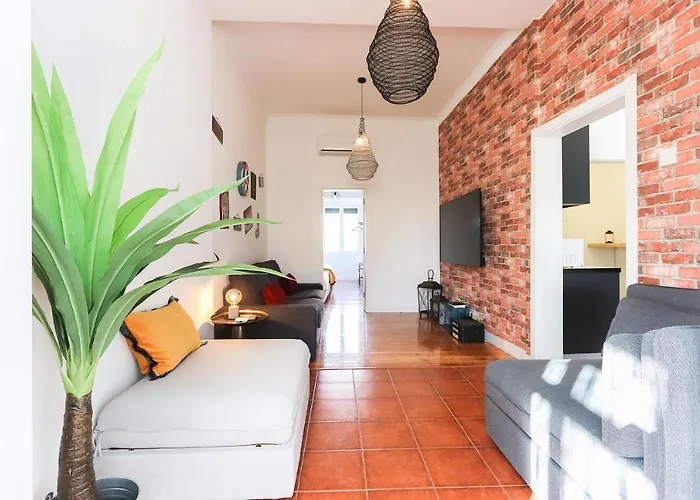 Rato Design With Terrace By Homing